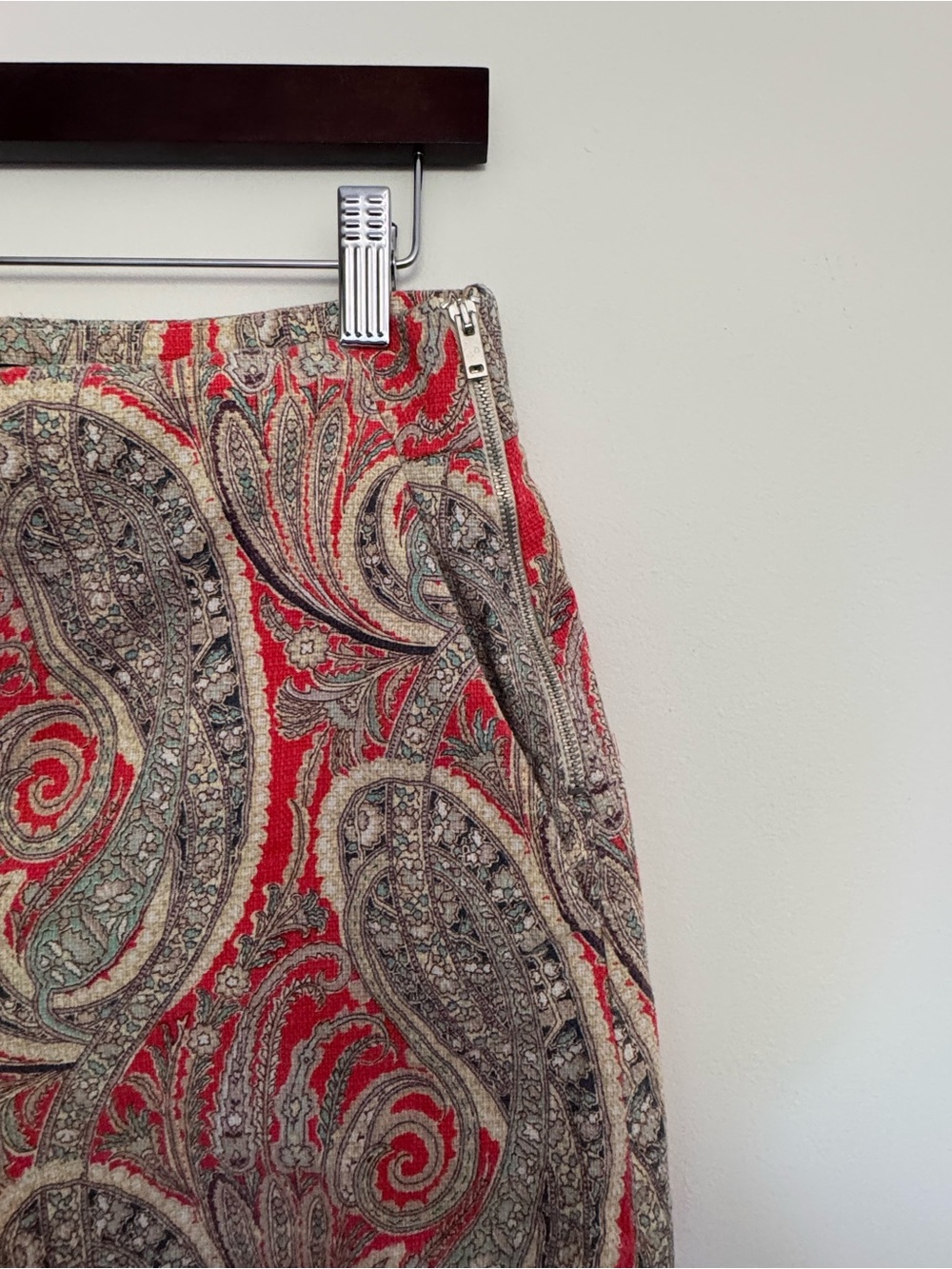 Zara Paisley Print Shorts – Size M - Picture 5 of 6